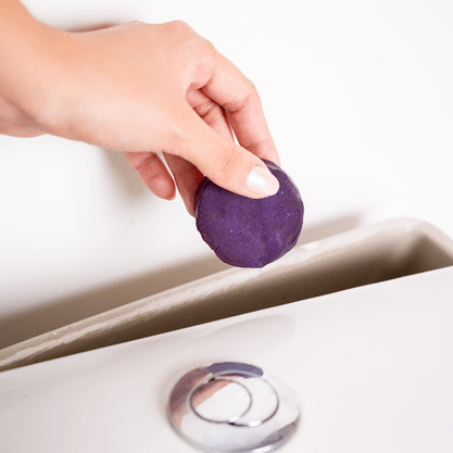 Bloco Sanitário para Caixa Acoplada Lavanda 45g caixa com 24un